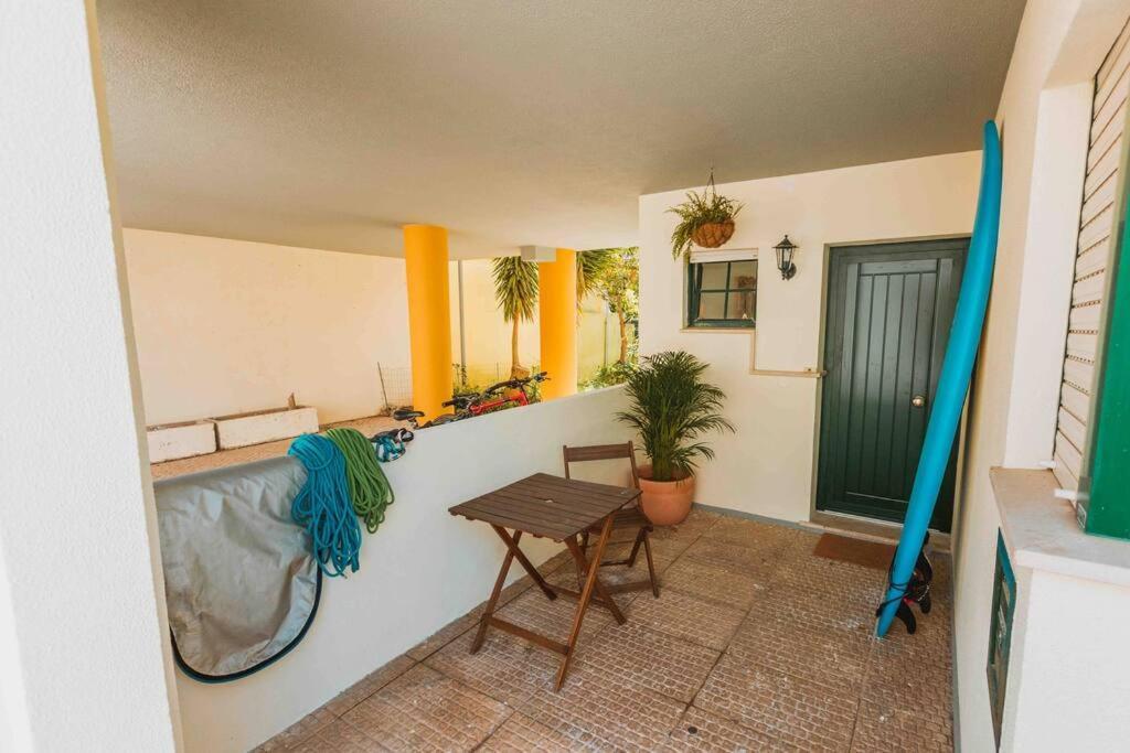 Roots House Villa Cascais Bagian luar foto